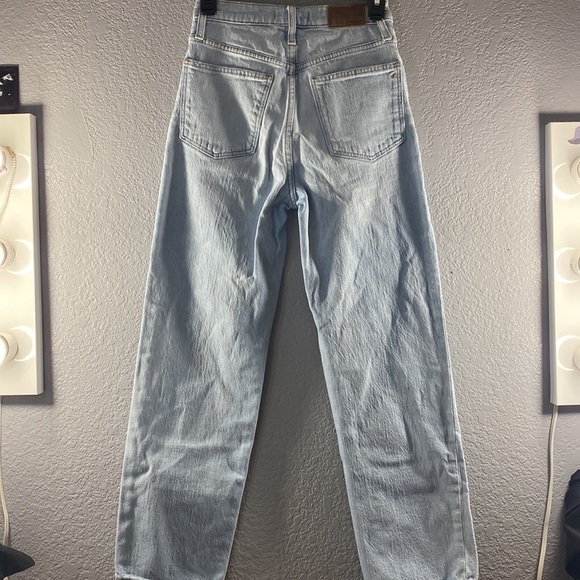 Madewell The Perfect Vintage Straight Fitzgerald Wash Jeans - Picture 9 of 16
